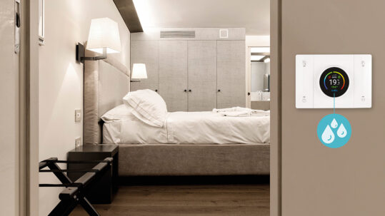 Sui cronotermostati AVE arriva la Funzione Hotel